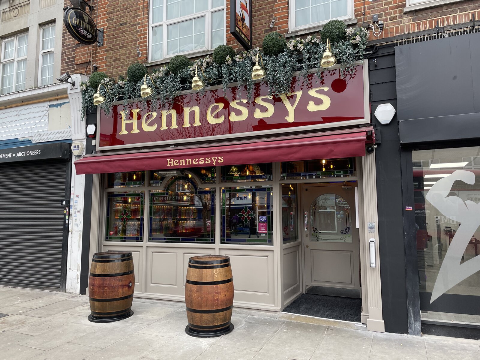 Hennessy's in Ruislip Manor