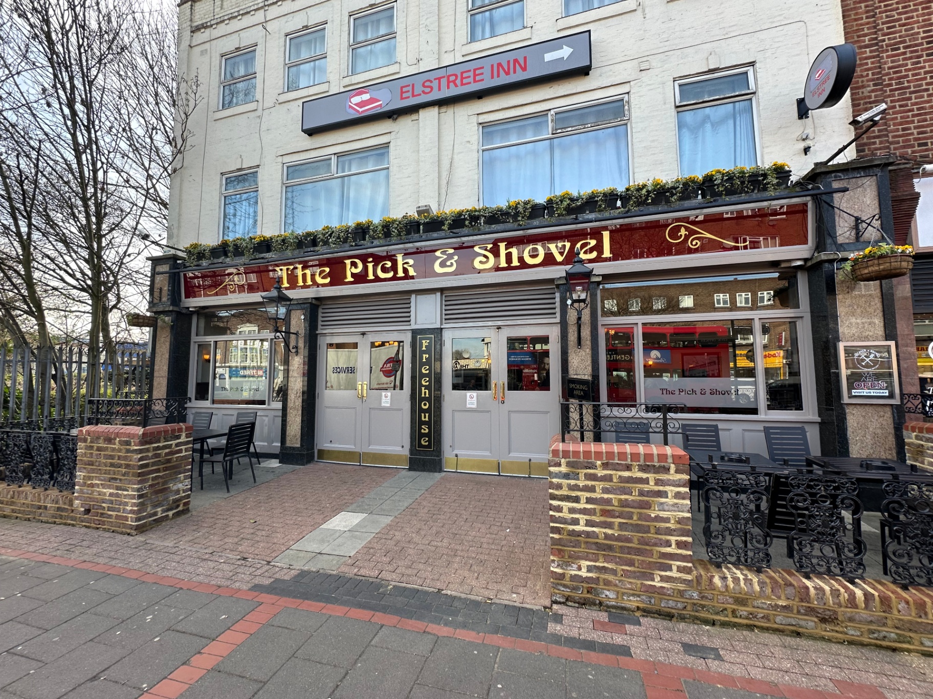 The Pick & Shovel in Borehamwood